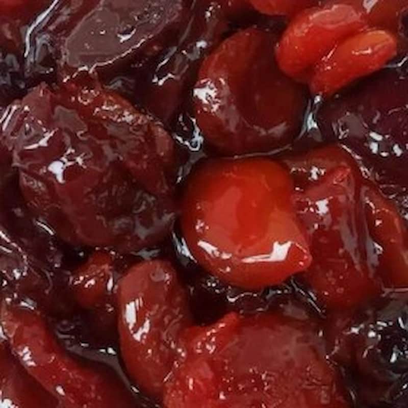 قیسی آلوچه ترش خوش رنگ با عطر طبیعی و طعم ترش